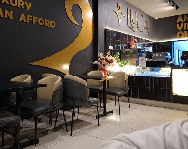 7 Kesalahan Umum dalam Memilih Furniture Cafe