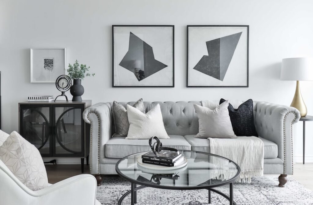Model Sofa untuk Ruang TV yang Fungsional