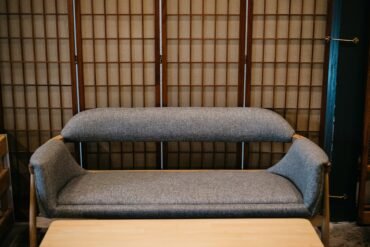 Sofa Japandi yang Cocok untuk Hunian Modern