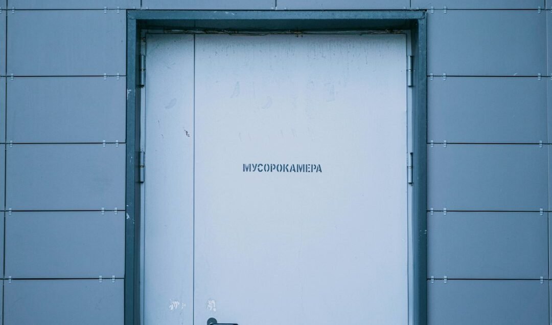 apa itu pintu minimalis dan keunggulannya